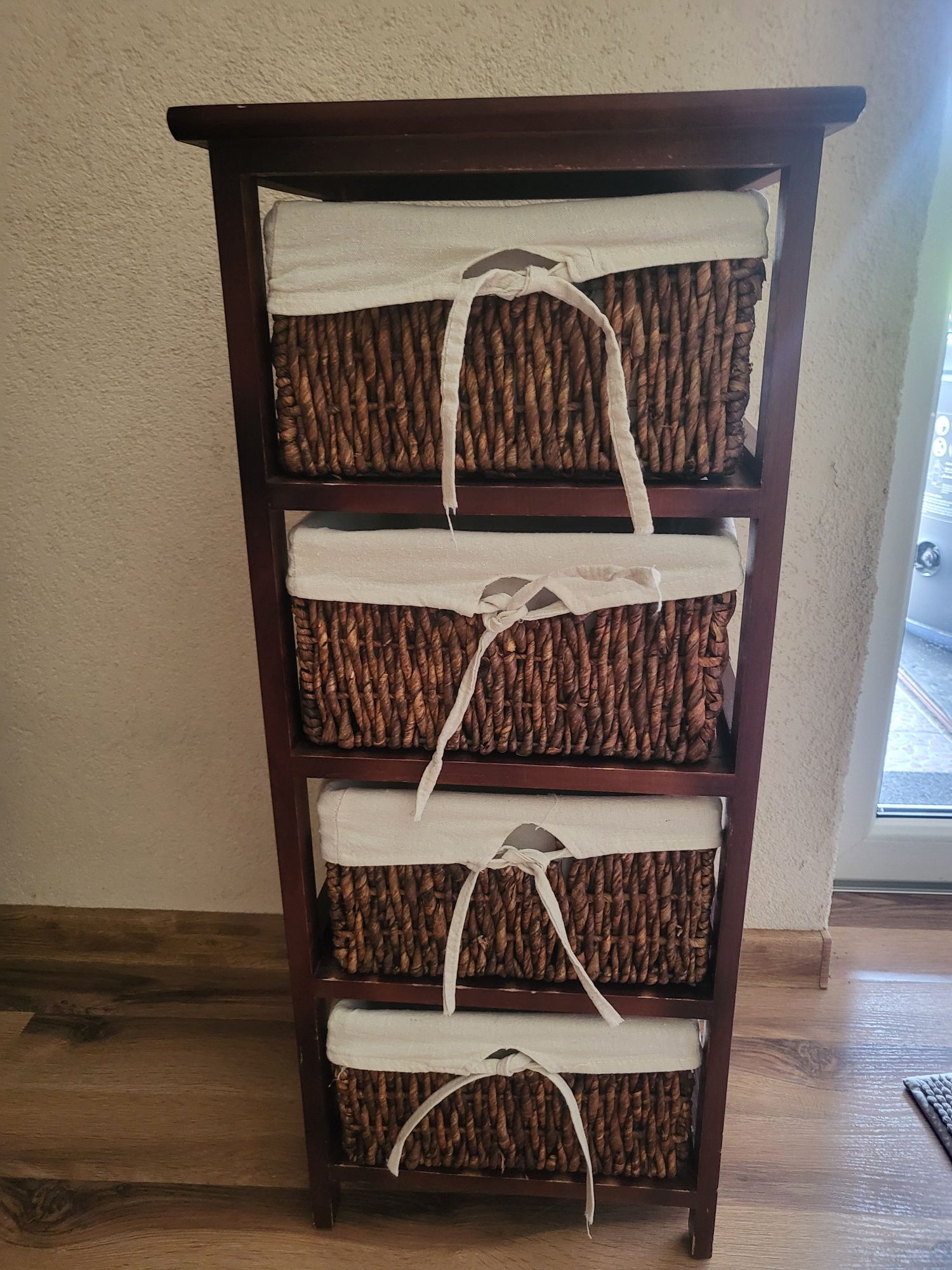 Szafka do przedpokoju