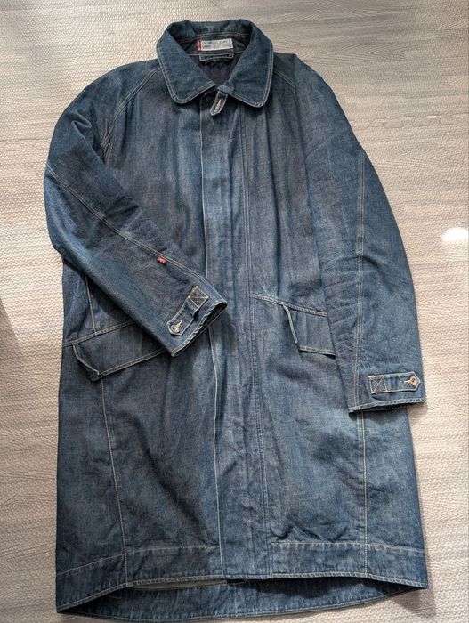 Levi's Engineered пальто с подкладкой.