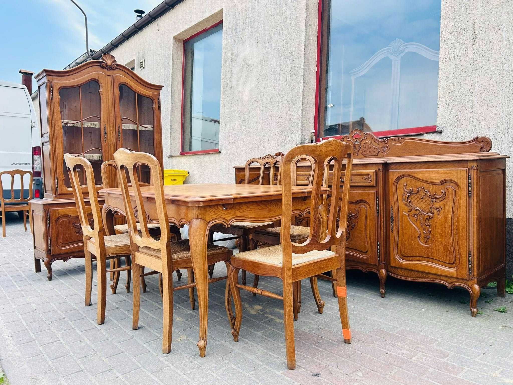 Zestaw mebli do jadalni w stylu ludwikowskim.  Transport cały kraj.