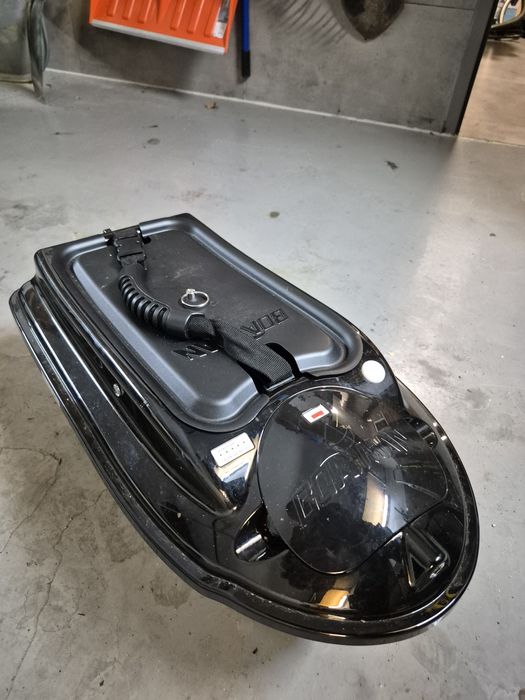 Łódka zanętowa Boatman actor plus