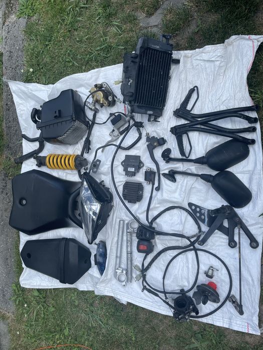 Yamaha yzf r 125 czesci