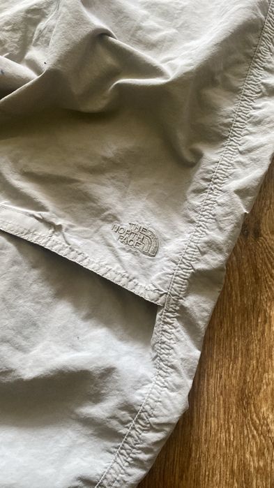 Нейлоновые штаны брюки the north face