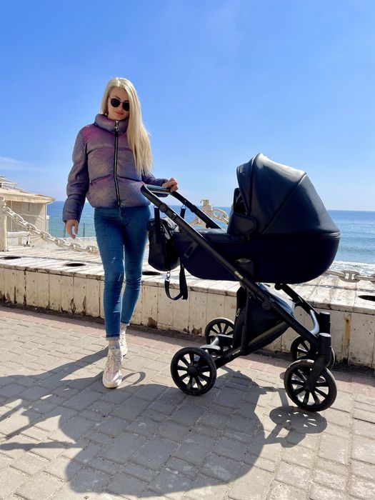 Продам коляску Anex E/Type чорна