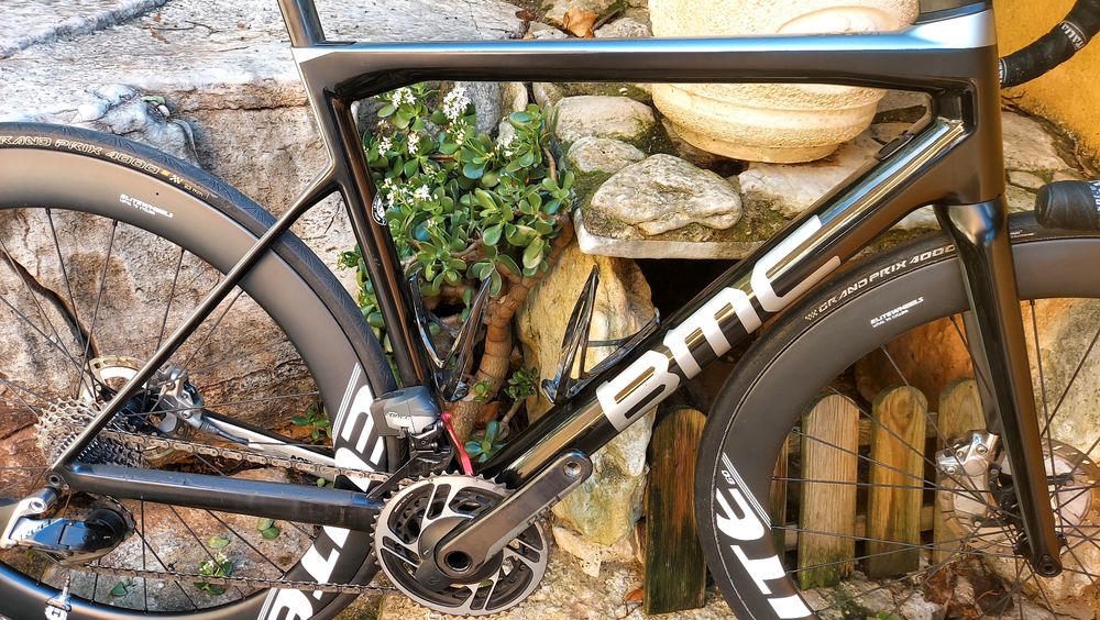 BMC TeamMachine SLR01 disco AXS t54