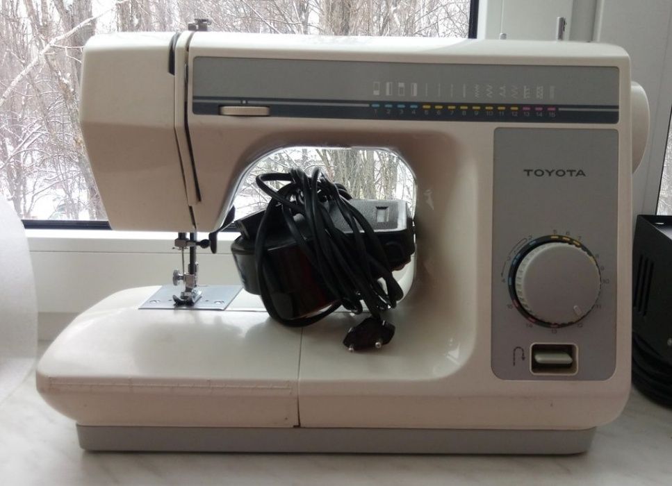 Швейная машина Toyota 4070