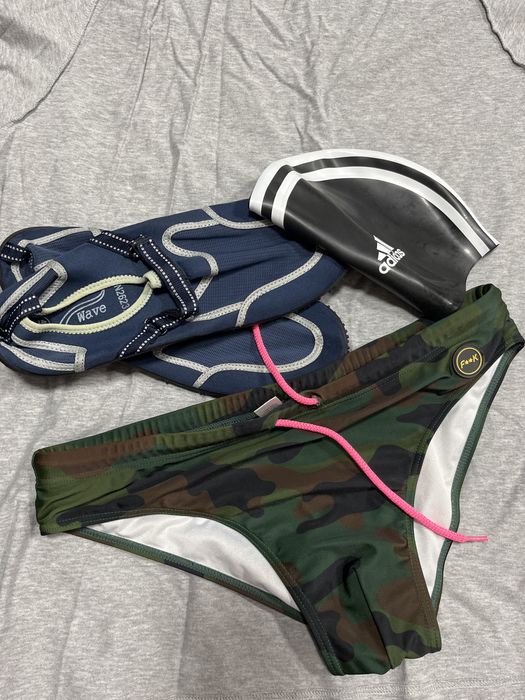 Аквашузи, шапочка Адідас, плавки, боксерки