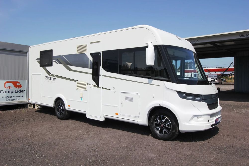 CI International Mizar 66 *CAMA CENTRAL+BASCULANTE