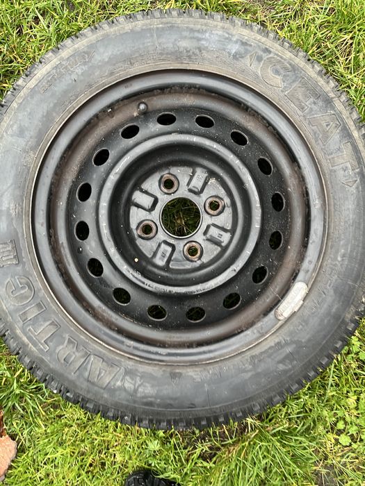 Koła do toyoty yaris zimowe