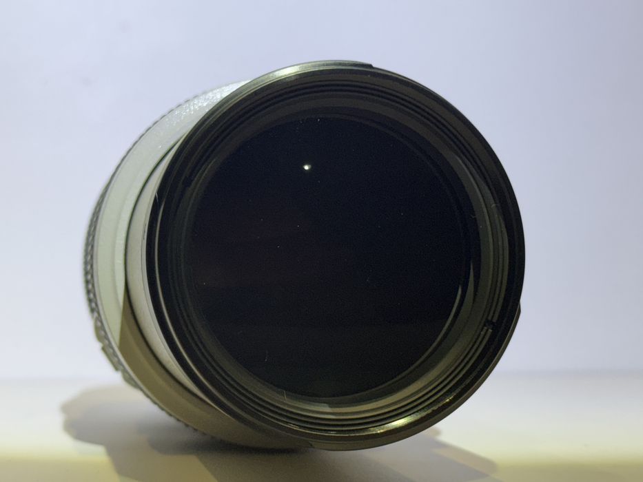 Canon 70-300 f/4-5.6L IS USM. Mało używany egzemplarz.