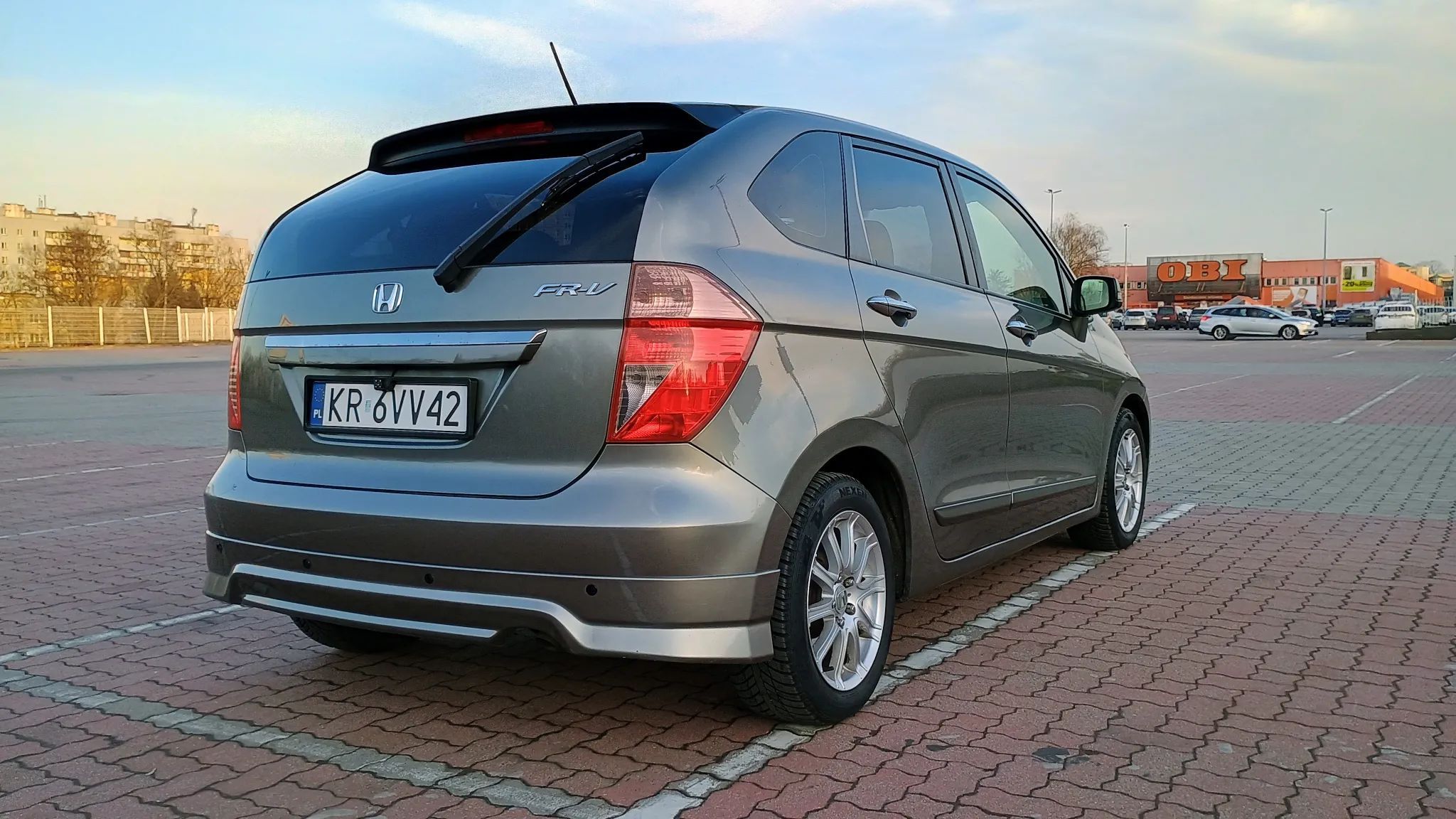 Honda FR-V Honda FR-V 1.8 2007 Benz+LPG
