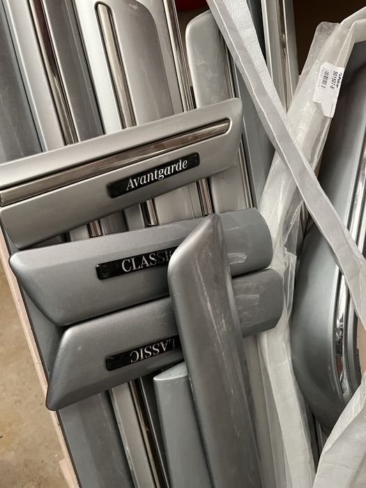 Listwy Mercedes w210