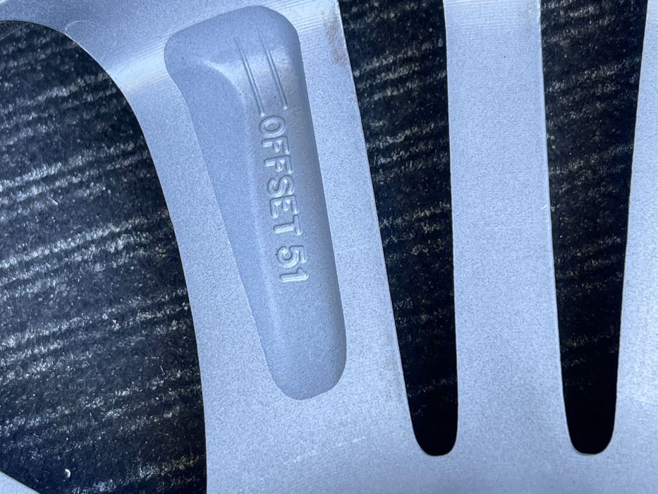 диски HYUNDAI R17 6.5j ET51 5x114.3 dia67.1