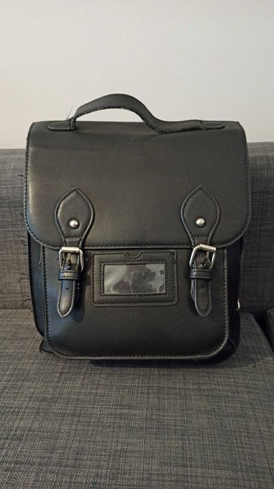 Czarny plecak Reserved