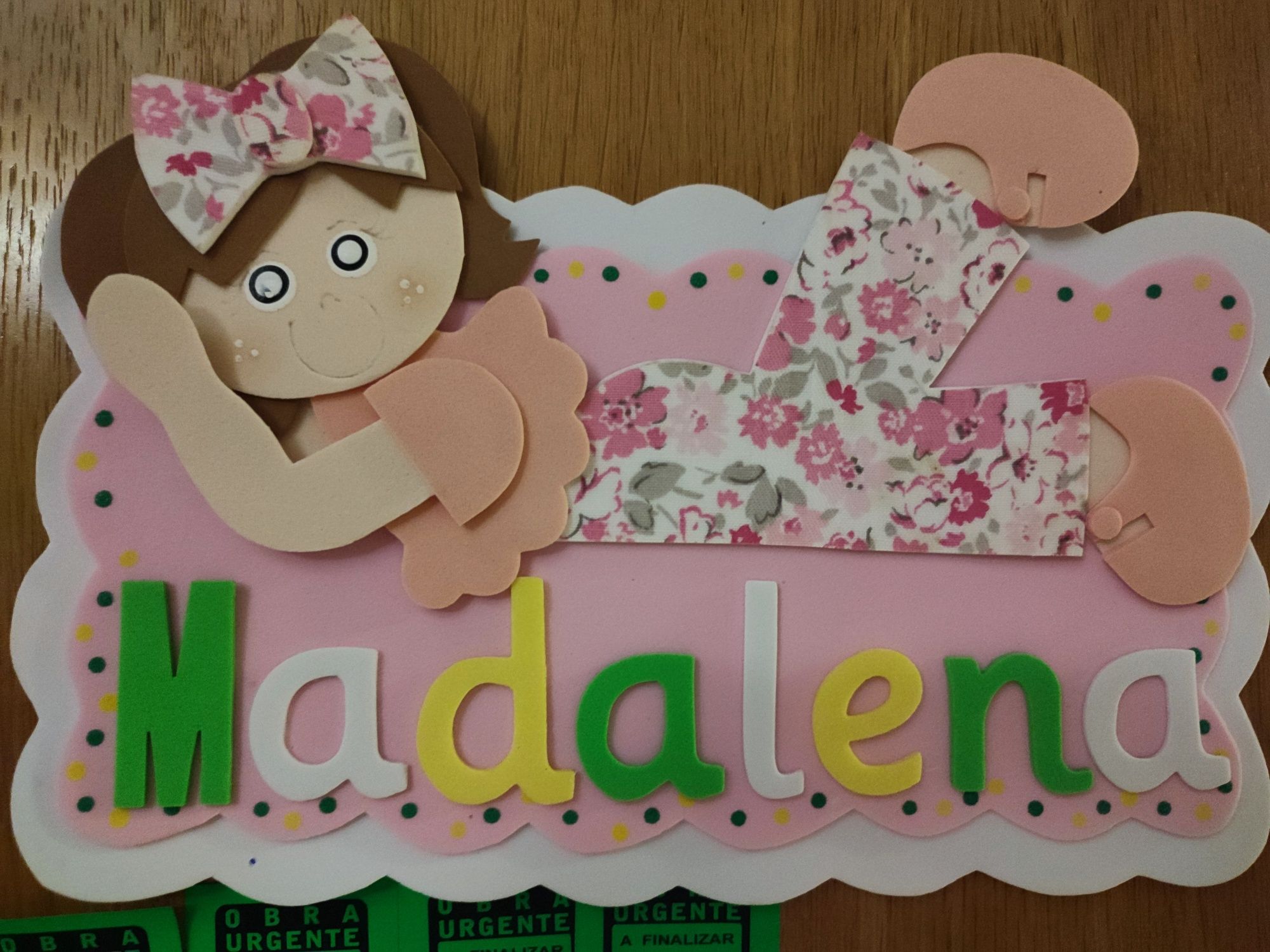 Placa com nome Madalena em EVA