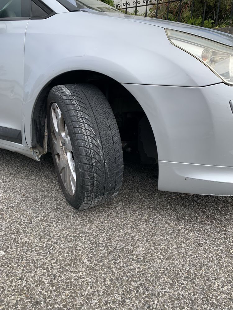 Citroen c4 com avaria