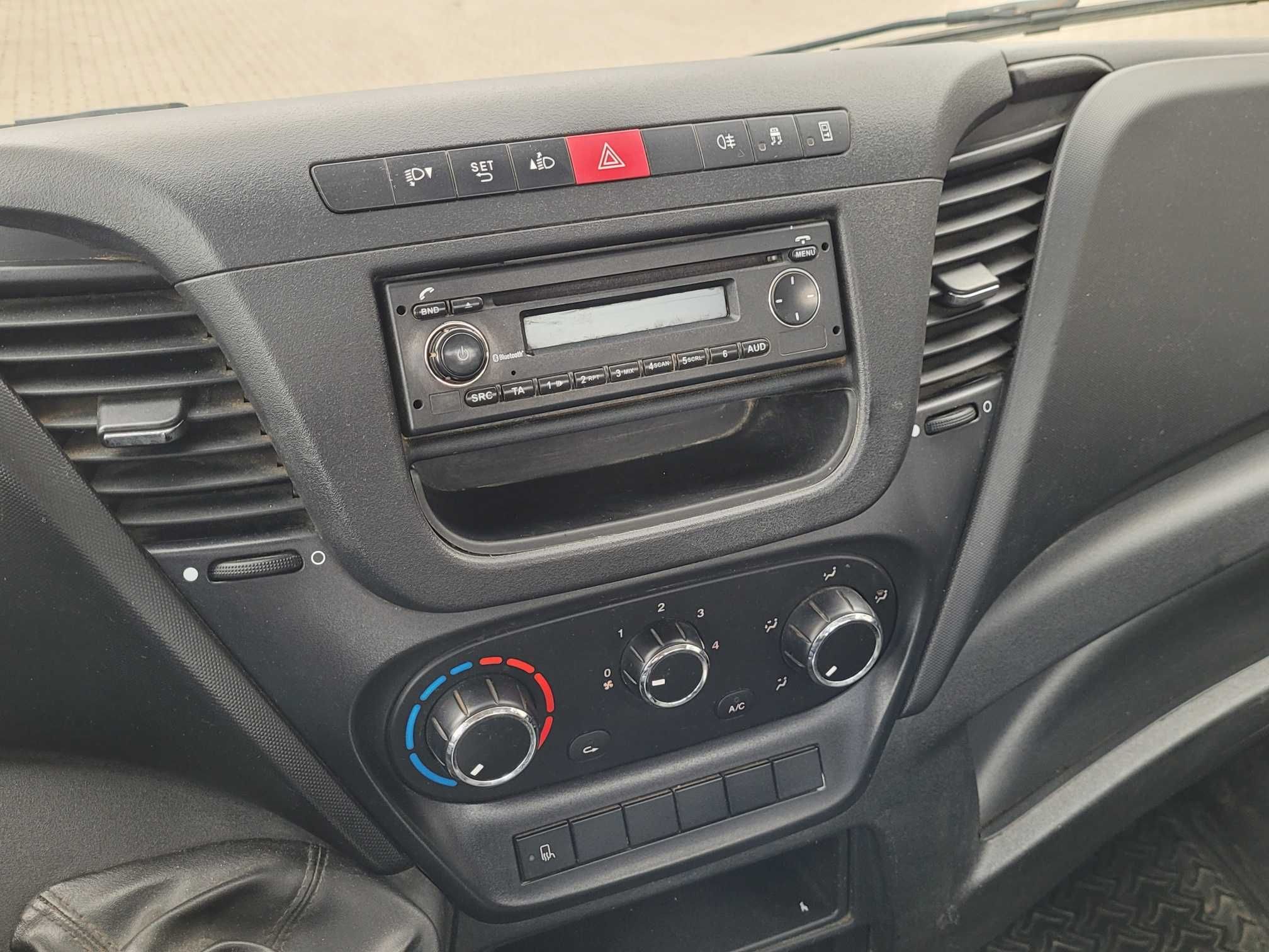 daily/iveco/kiper/35c13/2016r/wywrotka/nowe/tarcze/klocki/linki/piasty