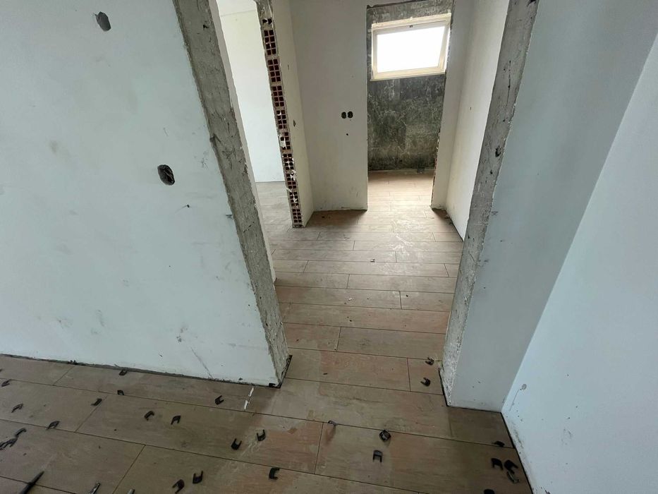 F.S.S – Ladrilhador / Revestimento Cerâmico | Agueda