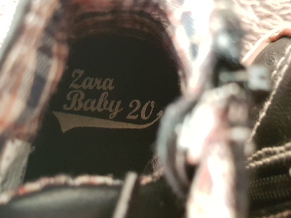 Buty dziecięce do kostki Zara Baby