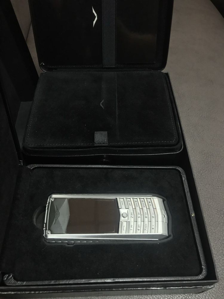 Vertu Ascent X