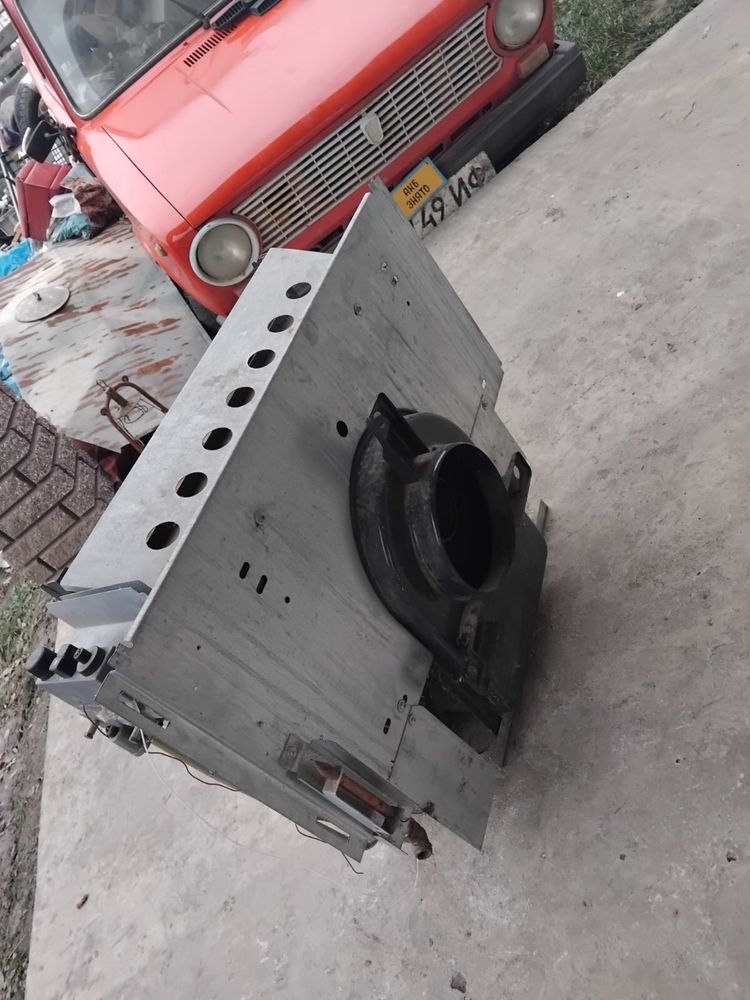 Продаю конвектор газовий  каминного