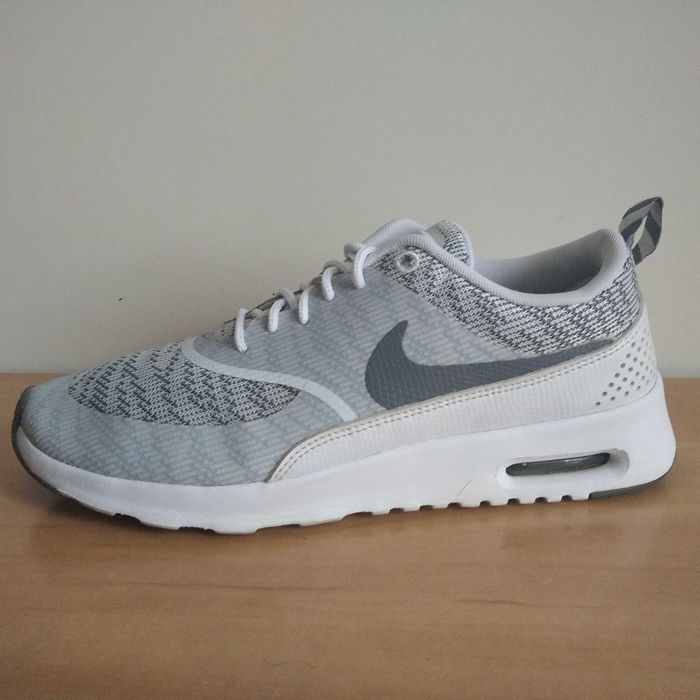 Buty sportowe sneakersy NIKE Air Max Thea roz.eu-38.5