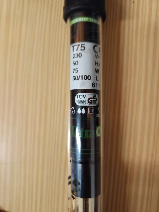 Aquário medio com acessórios