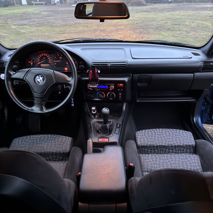 Bmw e36 compact 2.0B