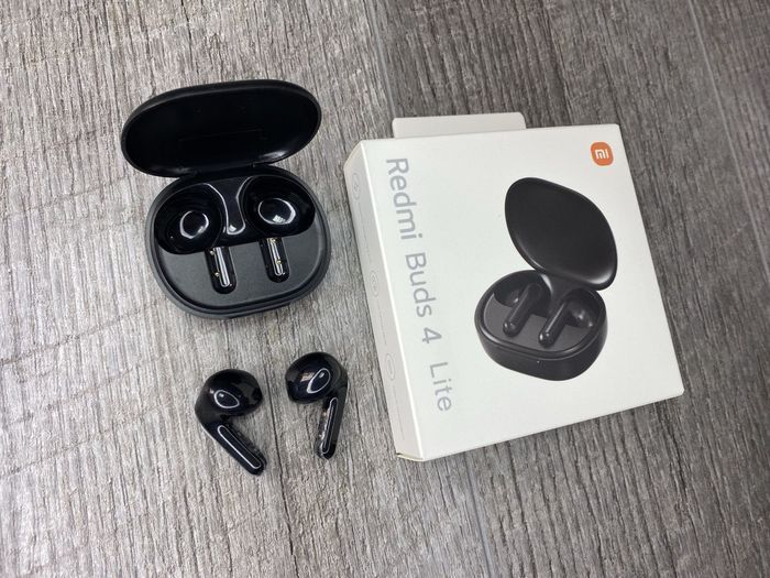 Bluetooth навушники Xiaomi Redmi Buds 4 Lite Black/White Ксіомі