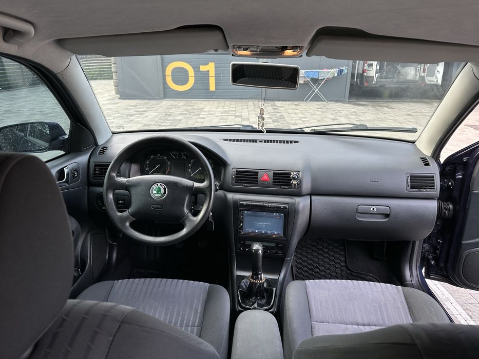 Шкода октавія тур 2001