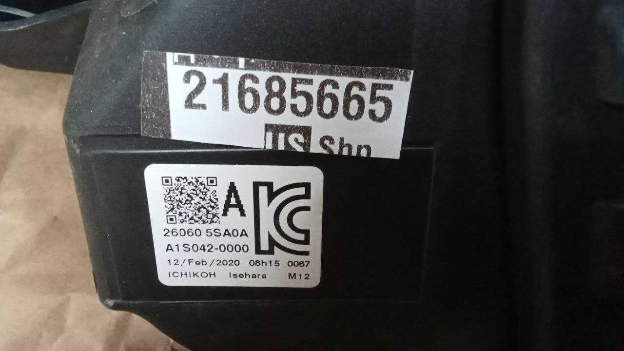 Блок фара левая ichikoh 260605SA0A nissan leaf 18-22 usa