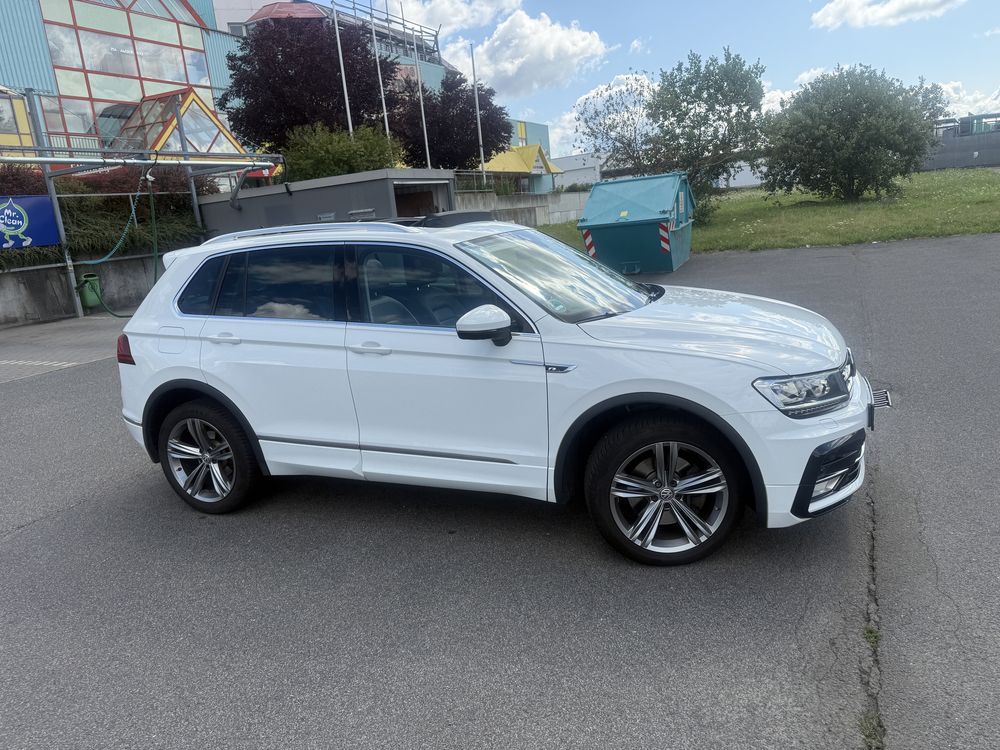 VW Tiguan R-LINE 2.0TSI Dsg Led. Kamera 360* Skóra Panorama Igła