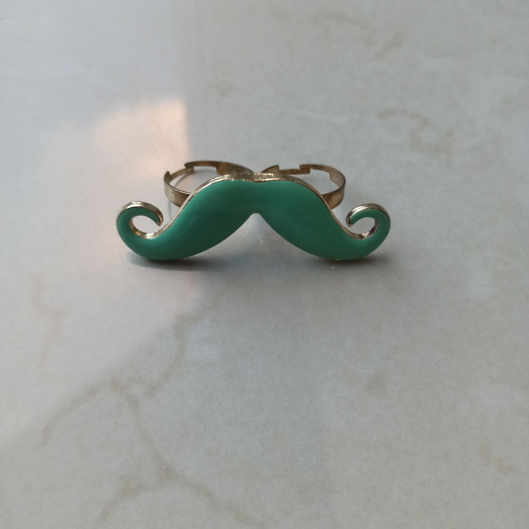 Bijuteria Moustache