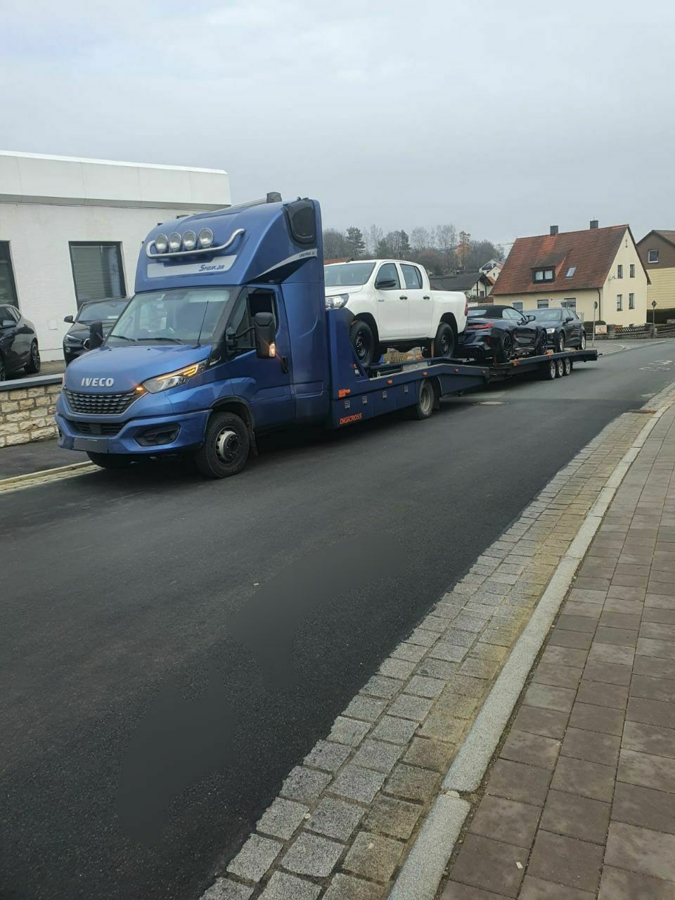 ПОПУТНИЙ ЕВАКУАТОР автовоз по Україні З Європи Львів Київ ДніпроХарків
