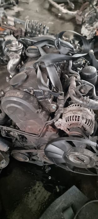 Motor volkswagen passat 1.9 tdi 115cv AJM