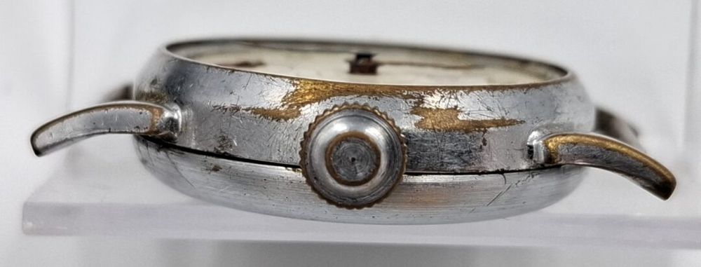 Stary zegarek mechaniczny kolekcjonerski uszkodzony Ruhla umf