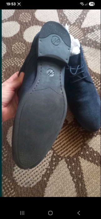 Взуття чоловіче макасини ,ботинки