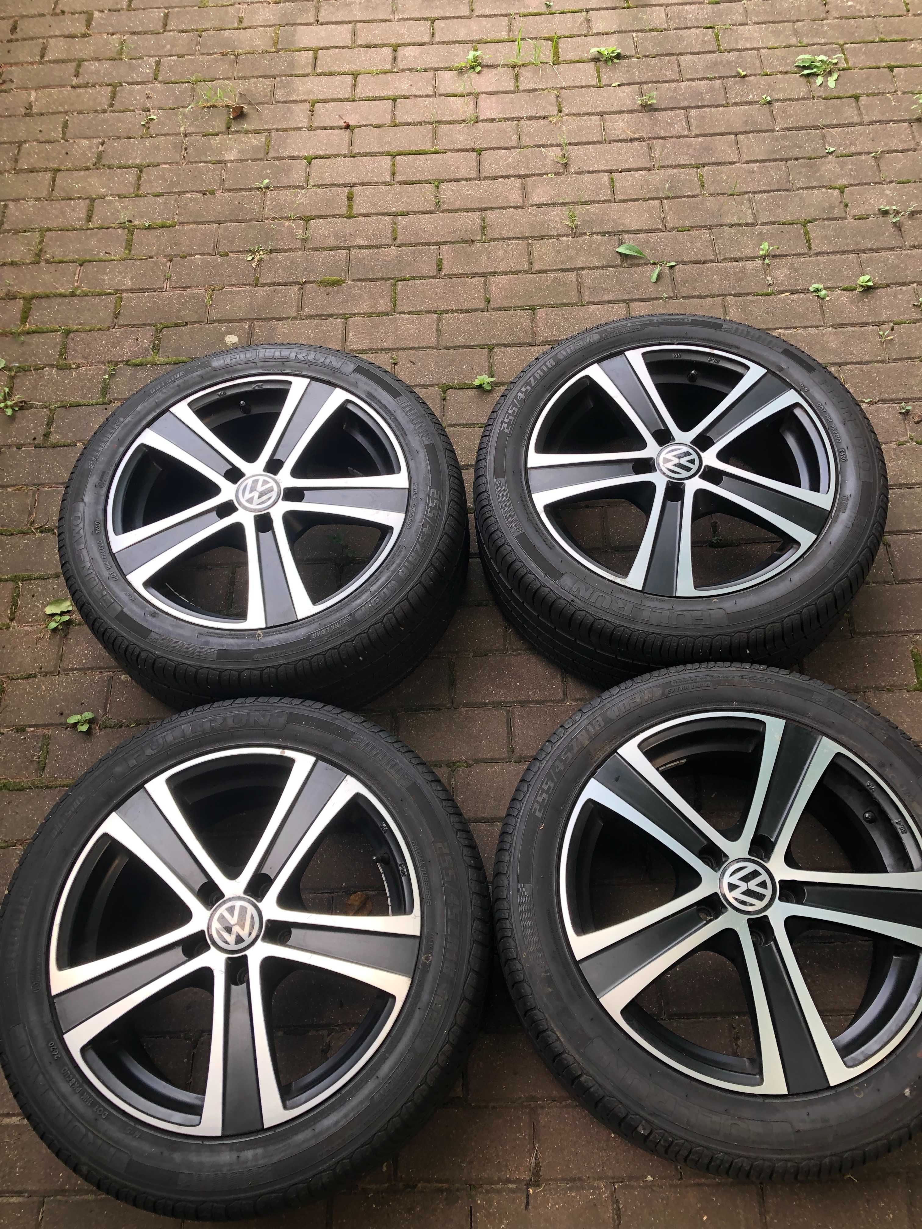 Felgi 18 5x112 8J z oponami ,VW SEAT