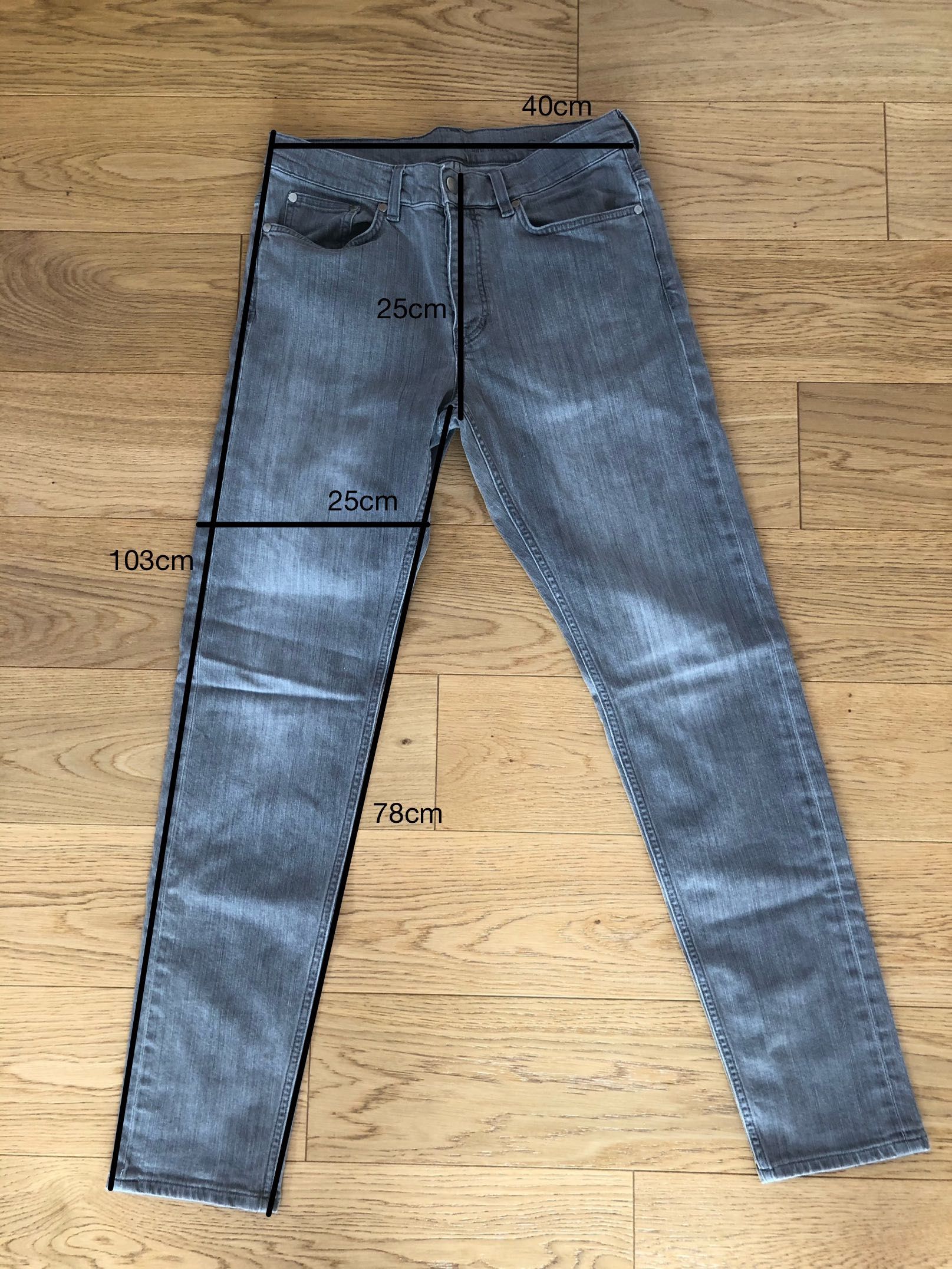 Szare jeansy (slim tapered), COS - rozmiar 30/32