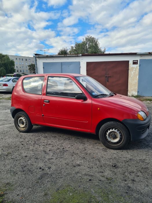 Fiat Seicento r. 2001 stan b. dobry