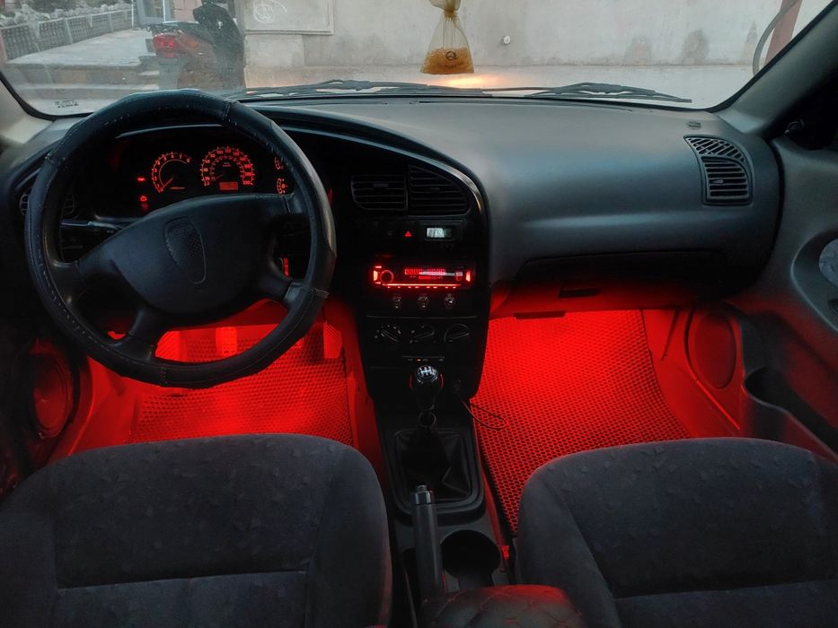 Kia Sephia 2/1.6 бенз./2003 год