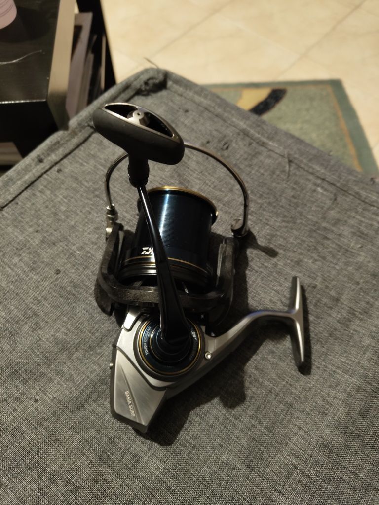 Carreto daiwa Basia