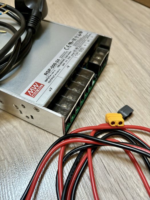 Ładowarka ISDT P20 2x500W 20A 8S + Zasilacz MeanWell  RSP-500-24