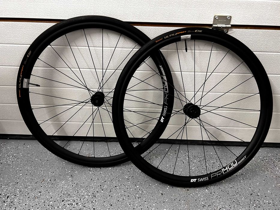 DT SWISS PR1400 Dicut 21 700C Shimano/SRAM, jak nowe