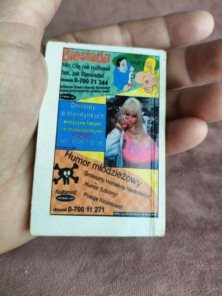 Stara mini książeczka dowcipy o blondynkach  46