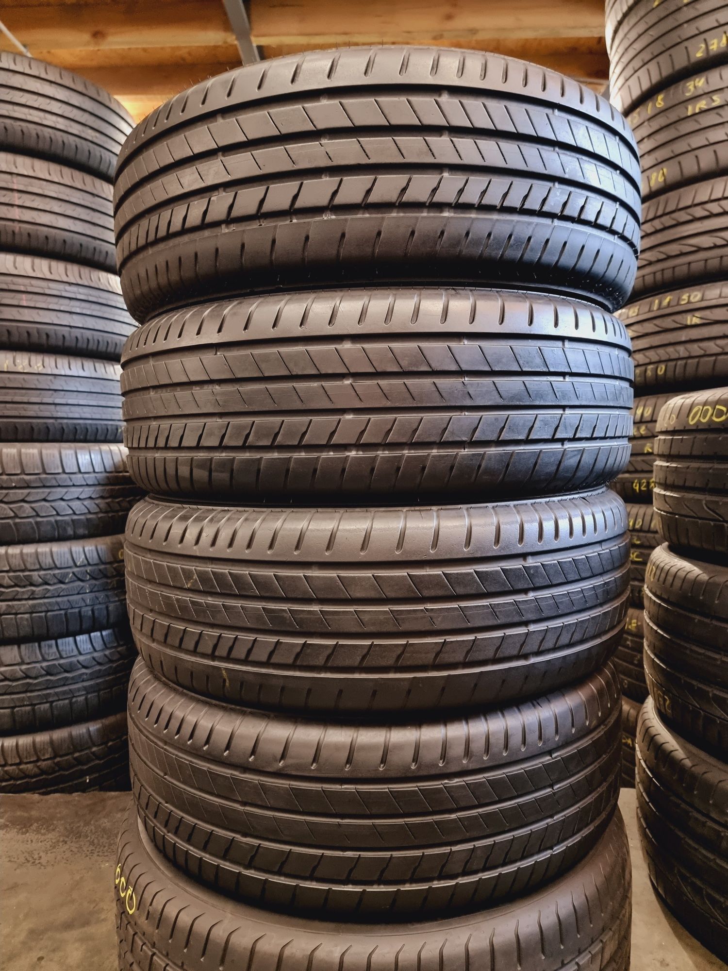 Шини літні 225х60хR18 Bridgestone Alenza 001* 4шт  2021р