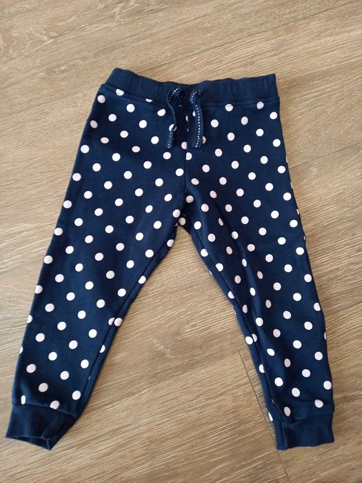 Zestaw spodni dresowych 92 cm