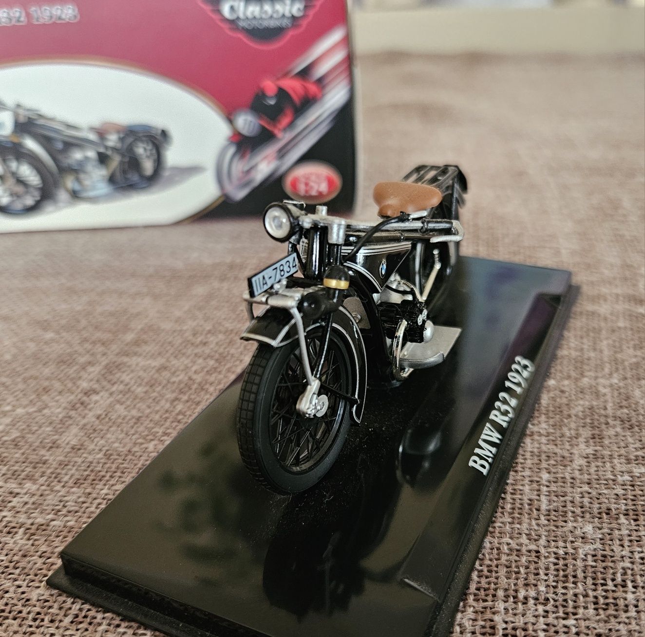 BMW R 32 1923r model 1:24