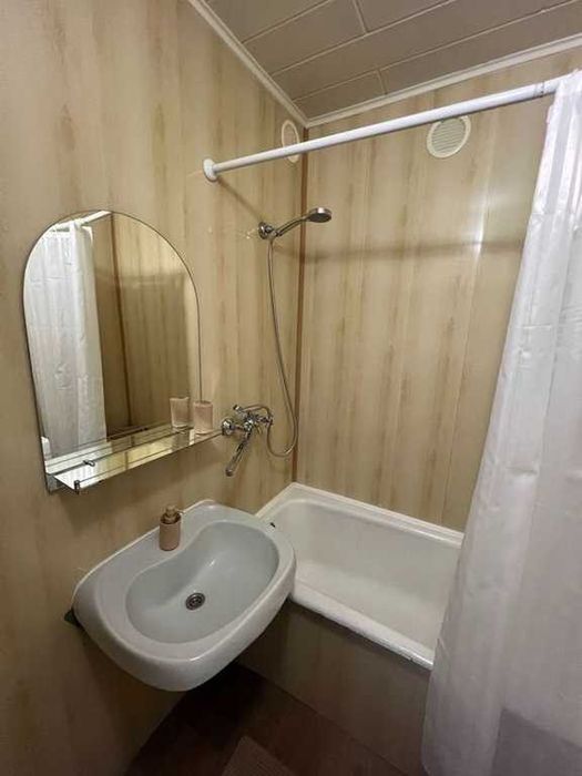 Оренда 2-кімнатної квартири Донецьке шосе, 107