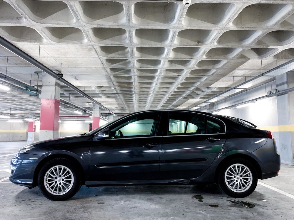 Renault Laguna Aceitamos Retomas/CPLP/Titulo