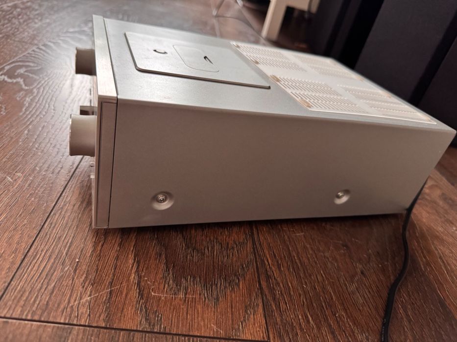 Mini wieża Yamaha R-840 - uszkodzona